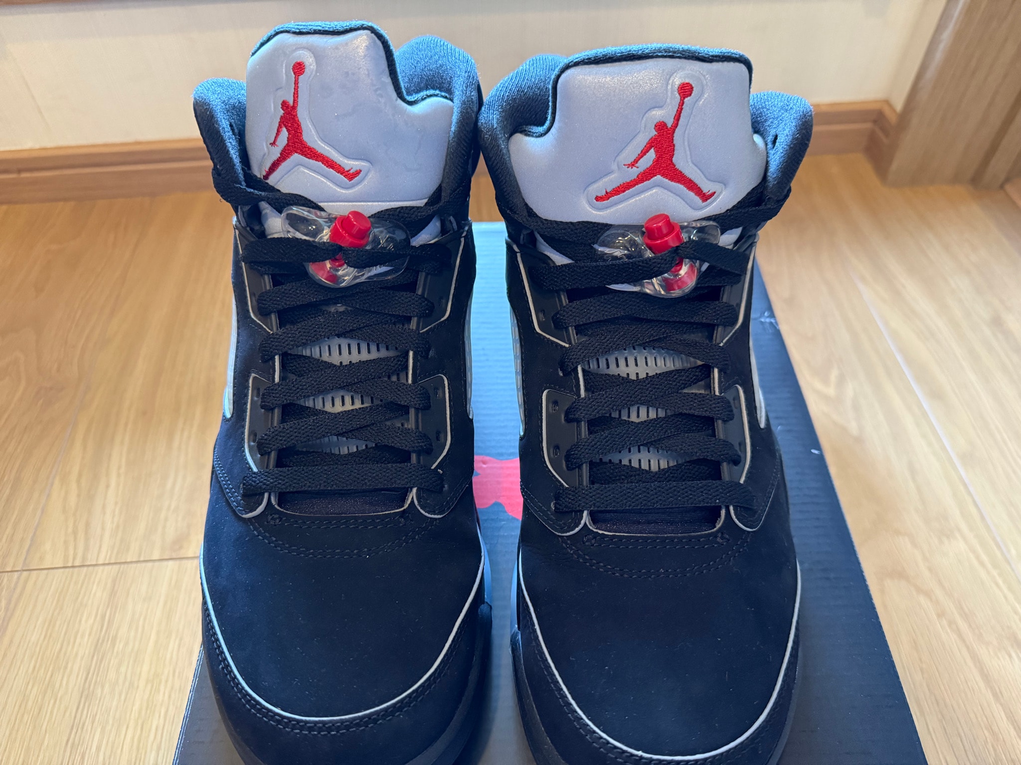 Nike Air Jordan 5 Retro OG "Black Metallic Reimagined"