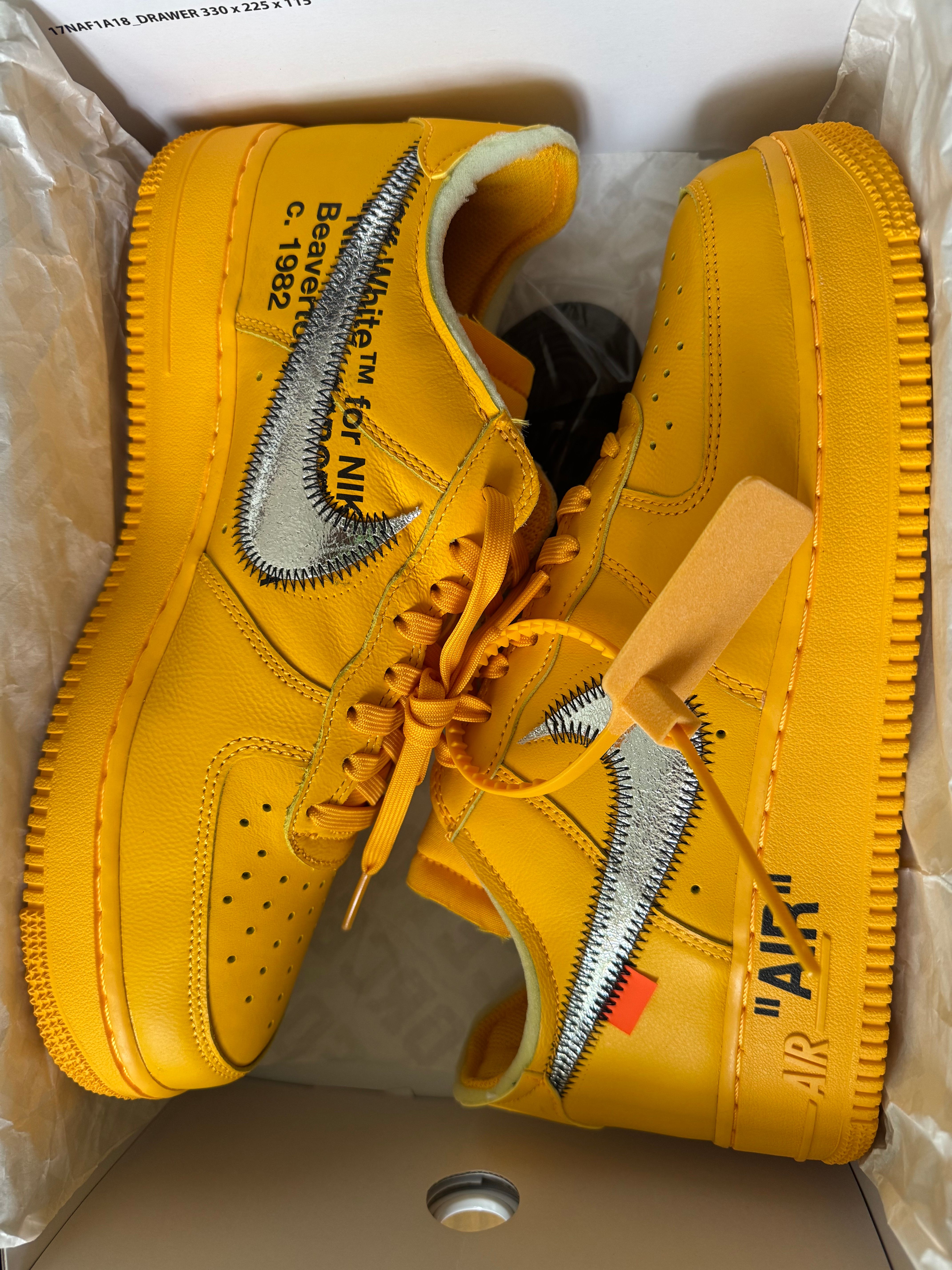 Off-White × Nike Air Force 1 Low "University Gold"