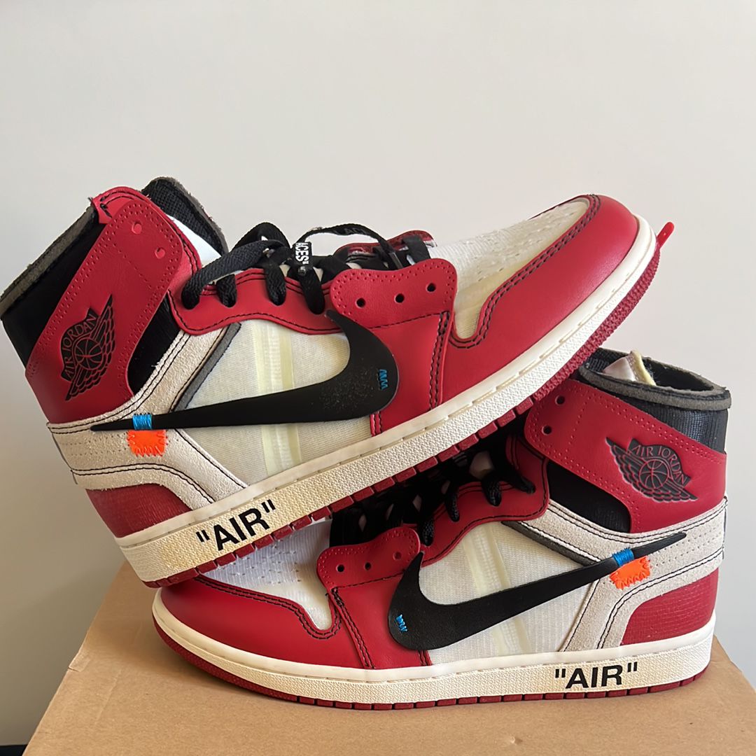 Off-White × Nike Air Jordan 1 Retro High The Ten "Chicago"