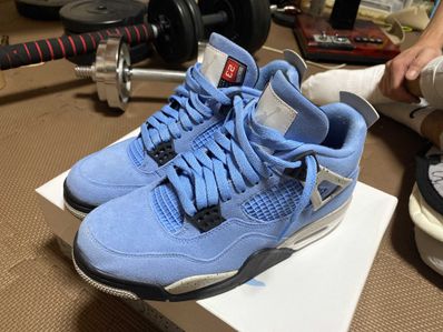 Nike Air Jordan 4 "University Blue"