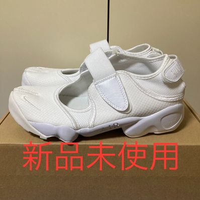 Nike Women's Air Rift Breathe "White/Pure Platinum"