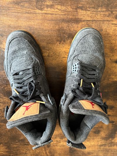 Nike × Levi's Air Jordan 4 "Black Denim" (Tag: LEVIS®)