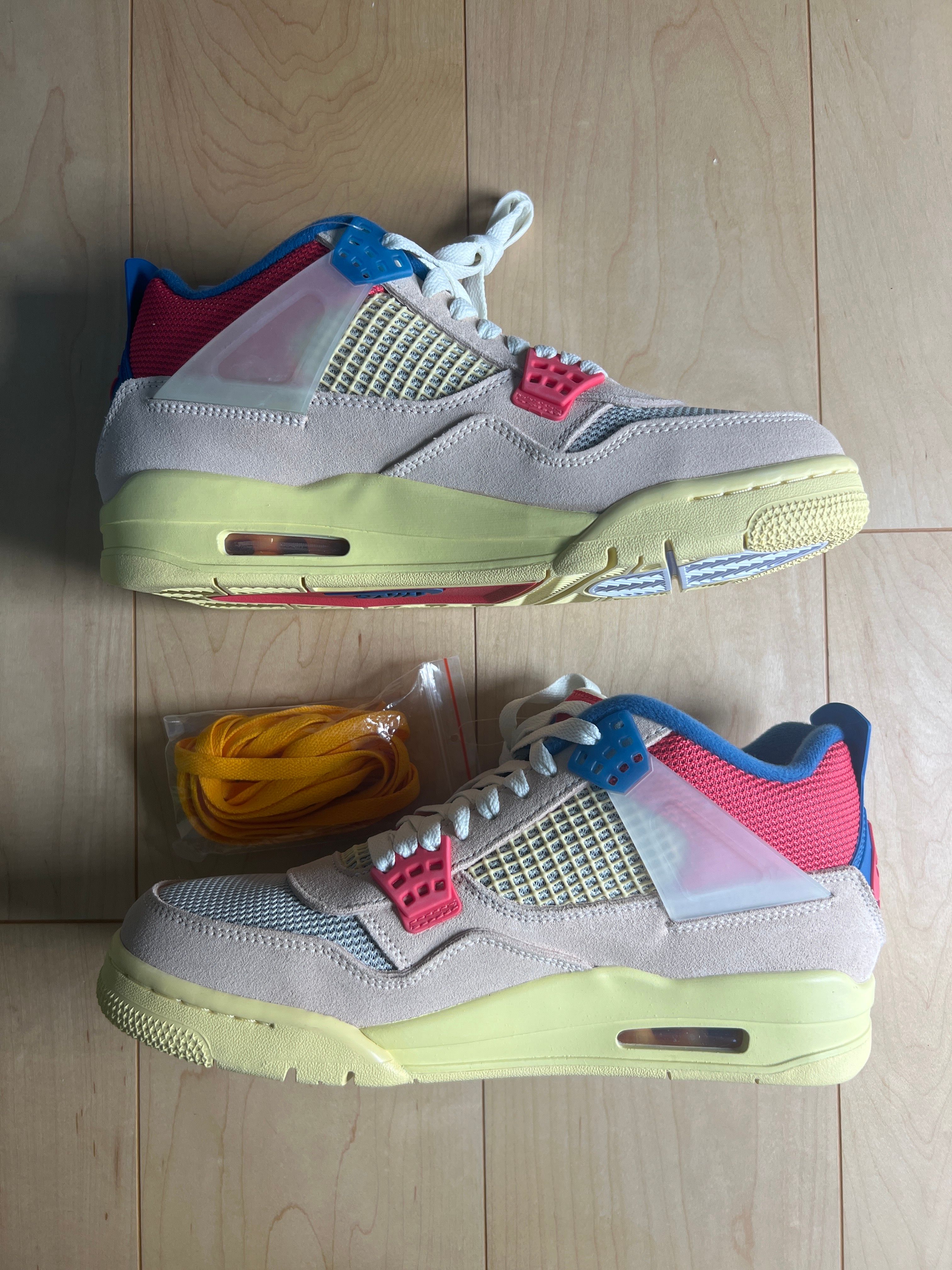 UNION × Nike Air Jordan 4 SP "Guava Ice/Light Fusion Red"