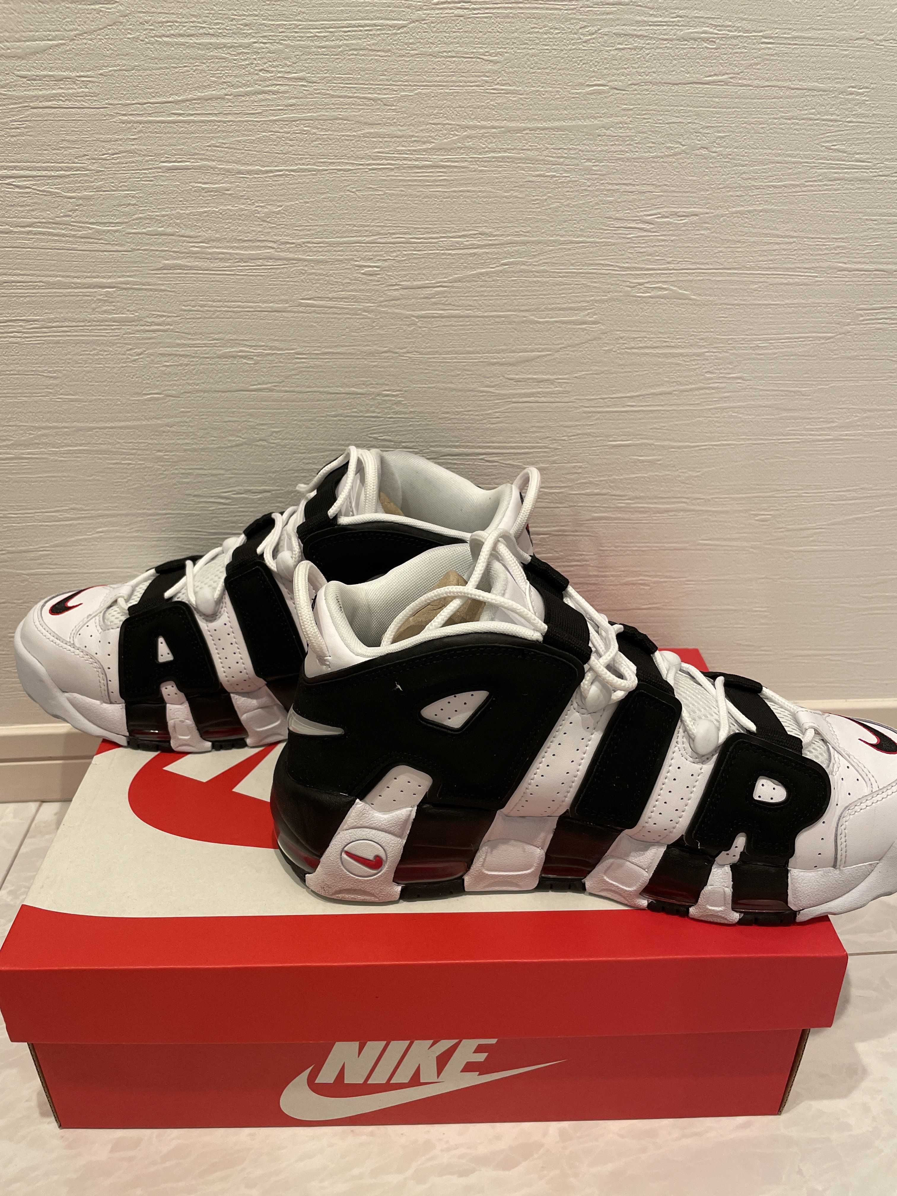 NIKE AIR MORE UPTEMPO "WHITE/BLACK/UNIVERSITY RED"(2020)