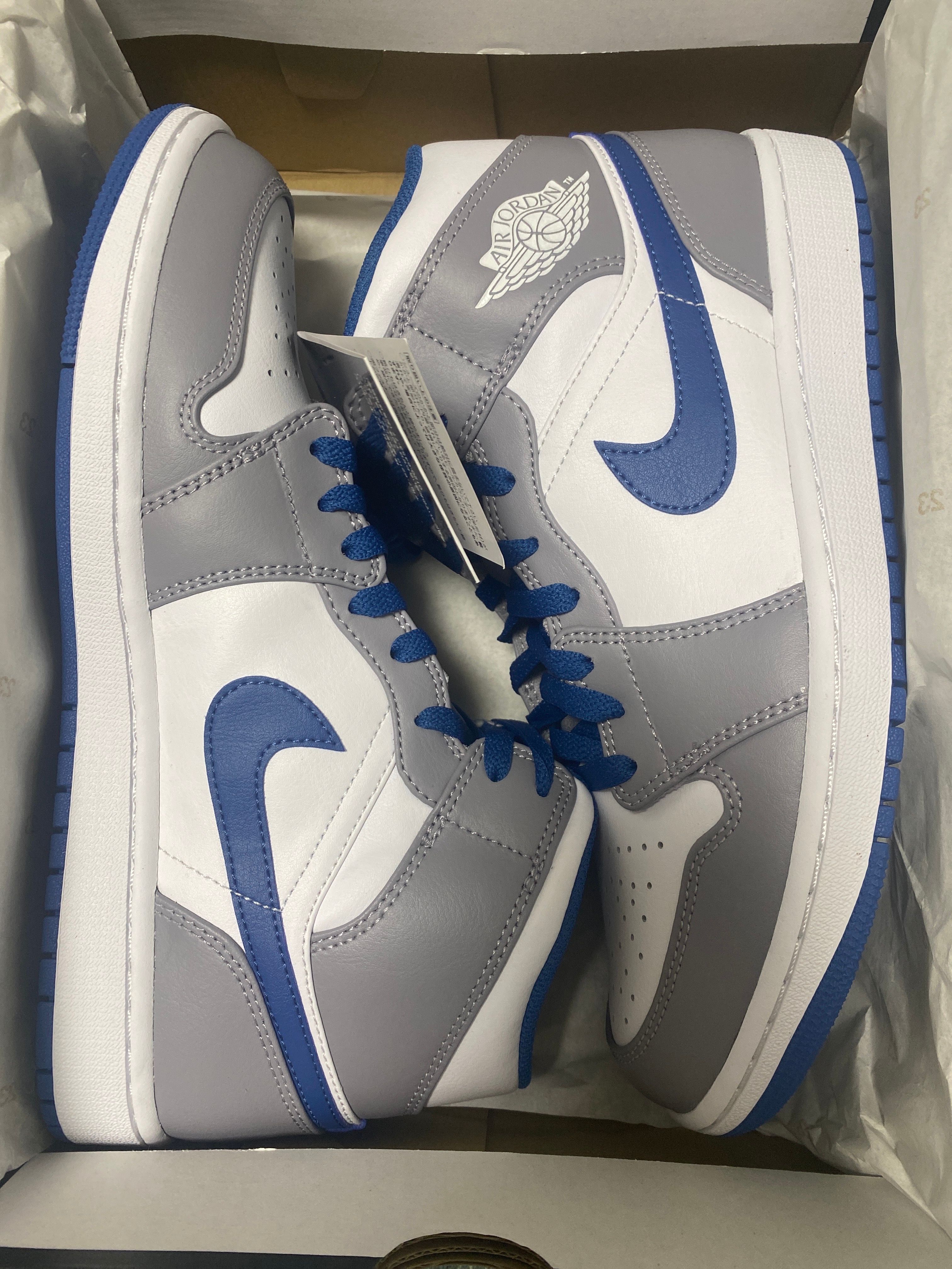 Nike Air Jordan 1 Mid "True Blue"