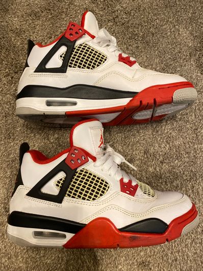 Nike GS Air Jordan 4 OG "Fire Red"