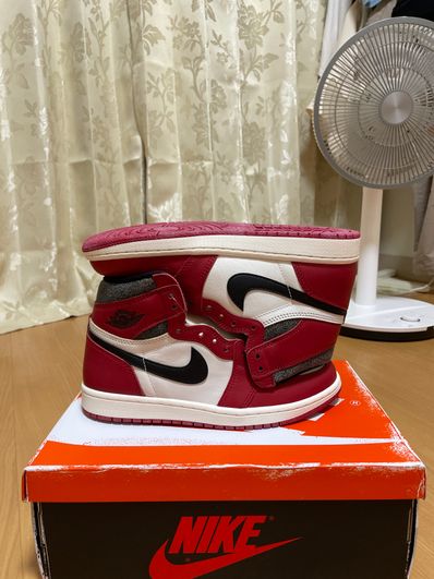 Nike Air Jordan 1 High OG "Lost & Found/Chicago"