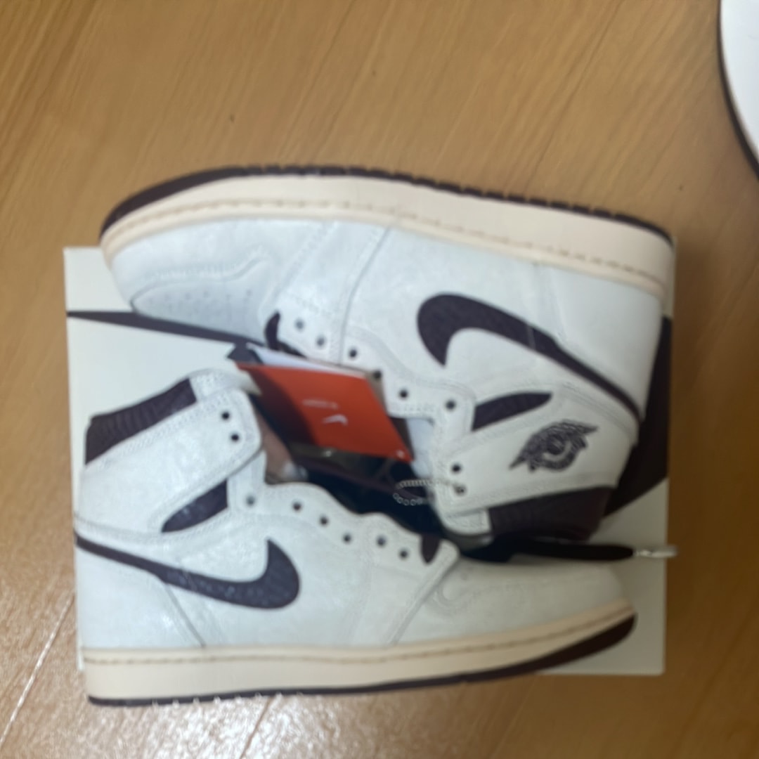 A Ma Maniere × Nike Air Jordan 1 Retro High OG "Sail and Burgundy"