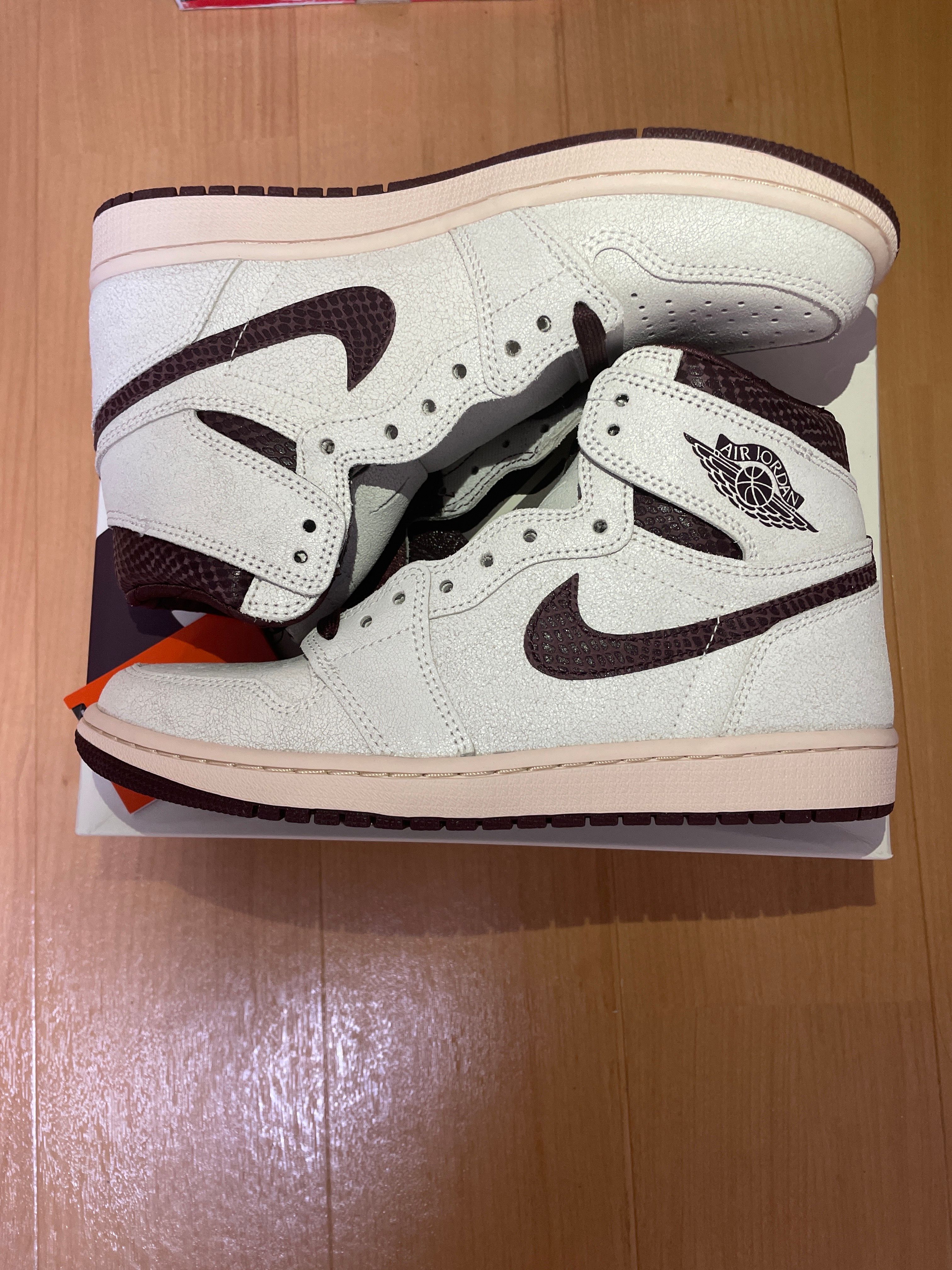 A Ma Maniere × Nike Air Jordan 1 Retro High OG "Sail and Burgundy"