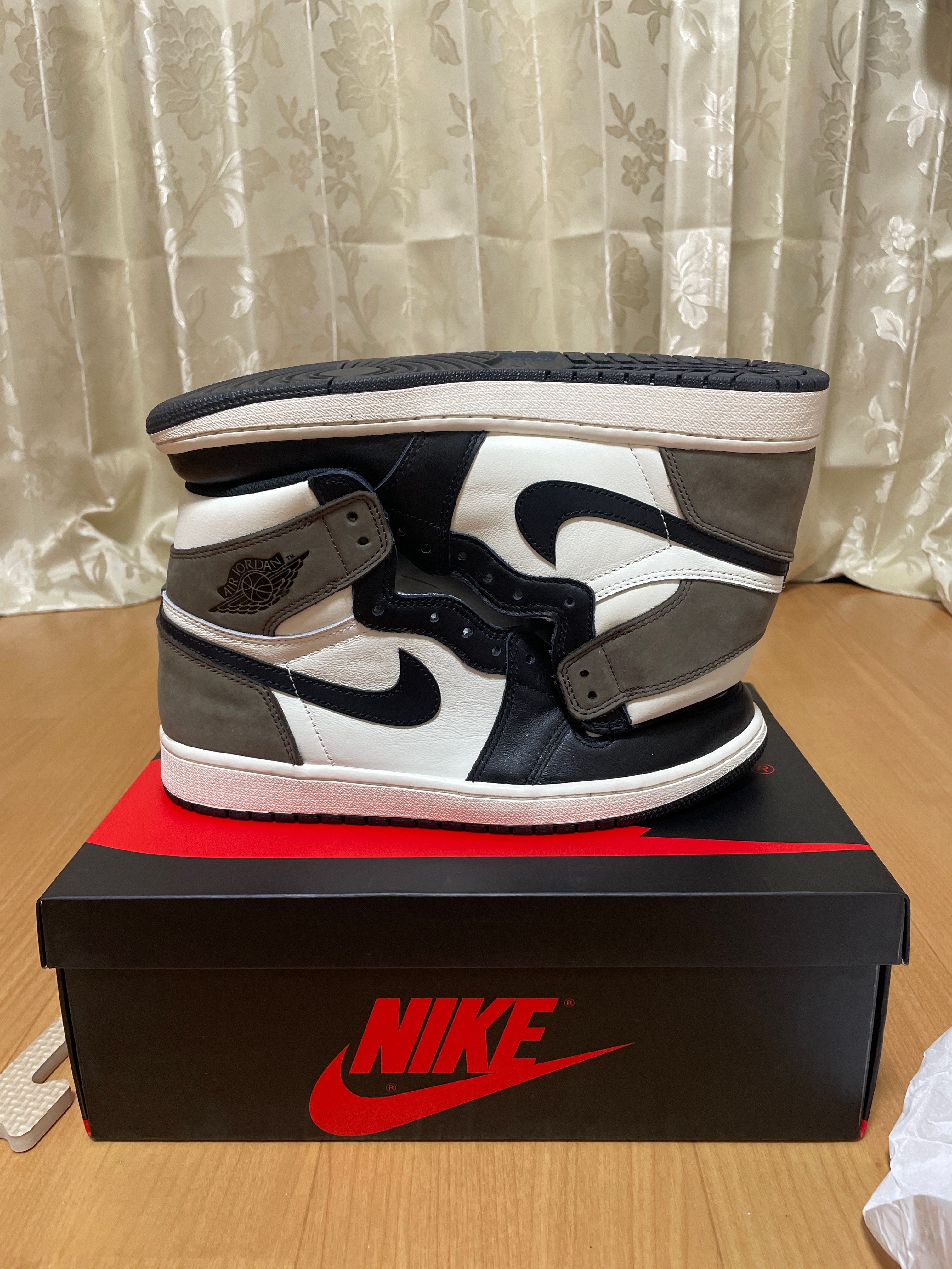 Nike Air Jordan 1 High OG "Sail/Dark Mocha/Black"