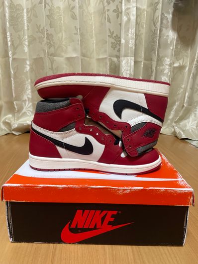 Nike Air Jordan 1 High OG "Lost & Found/Chicago"