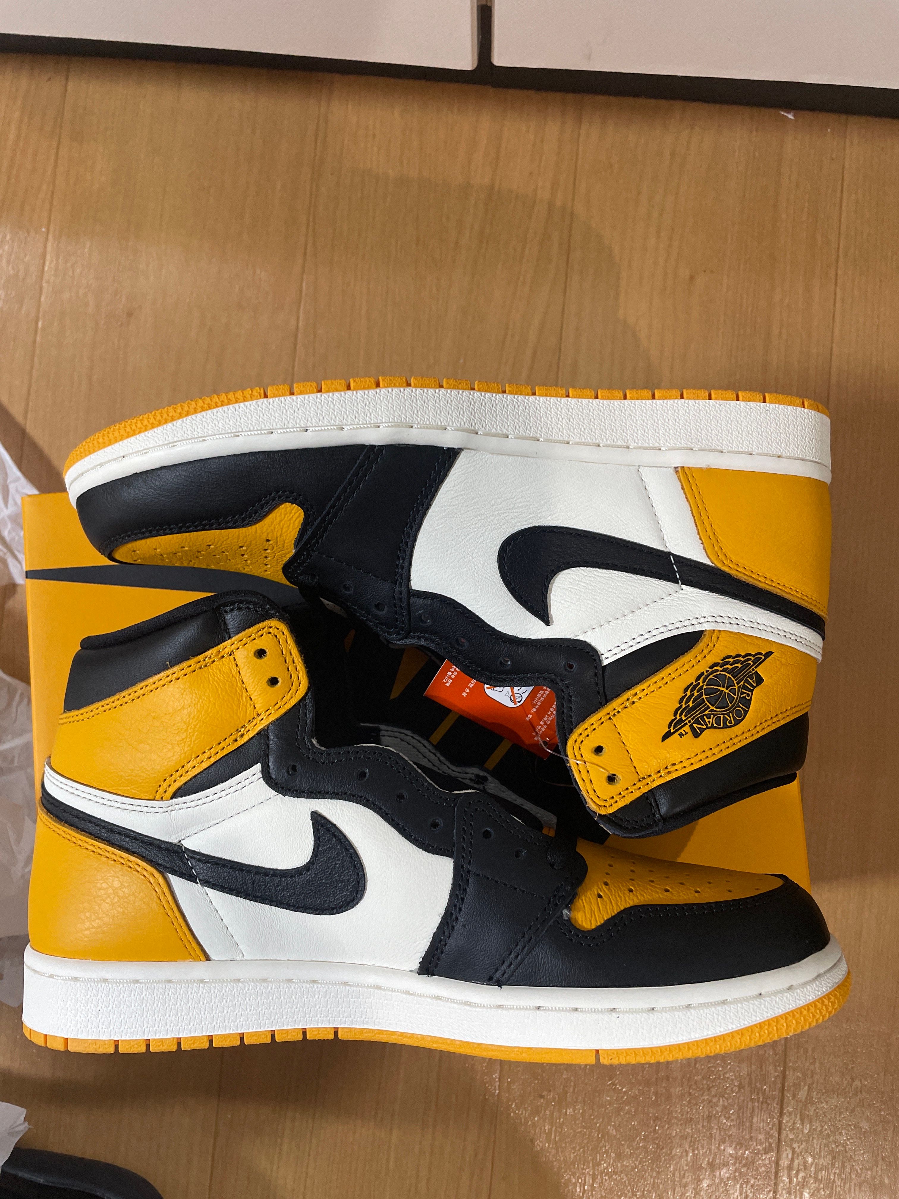 Nike Air Jordan 1 Retro High OG "Taxi"
