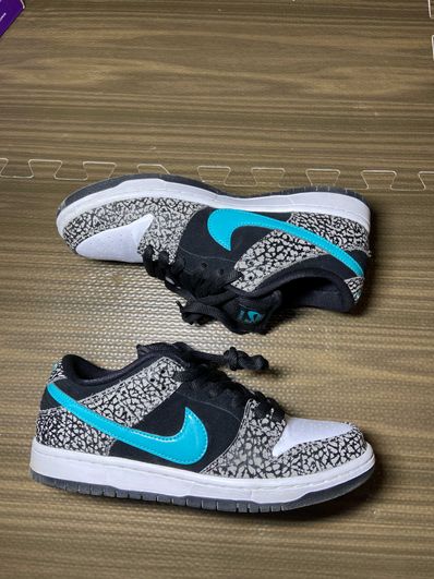 Nike SB Dunk Low "Elephant/Safari"