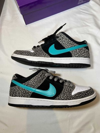 Nike SB Dunk Low "Elephant/Safari"