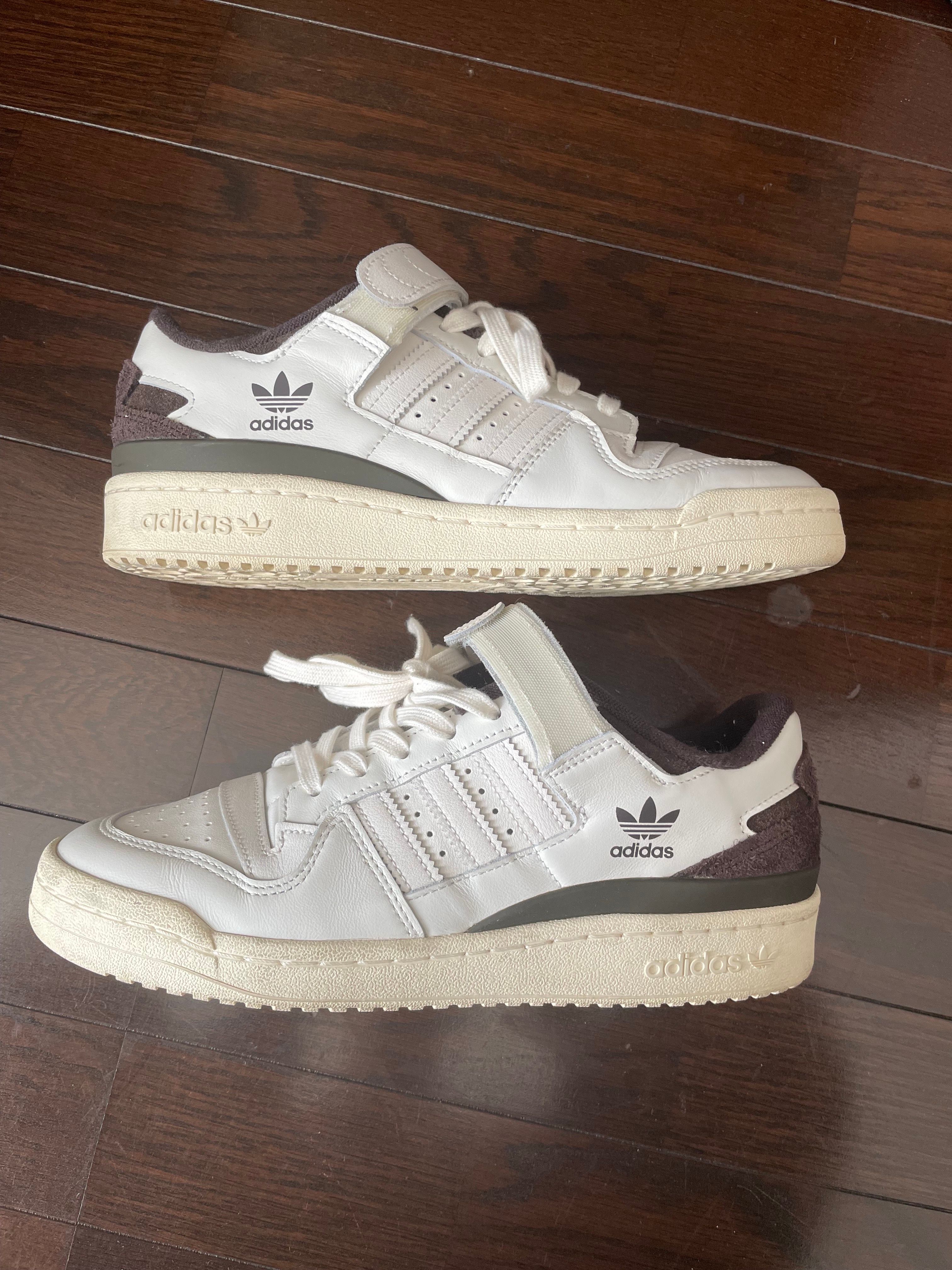 adidas FORUM 84 LOW "CREAM WHITEト/COLLEGE GREEN/SILVER METALLIC"