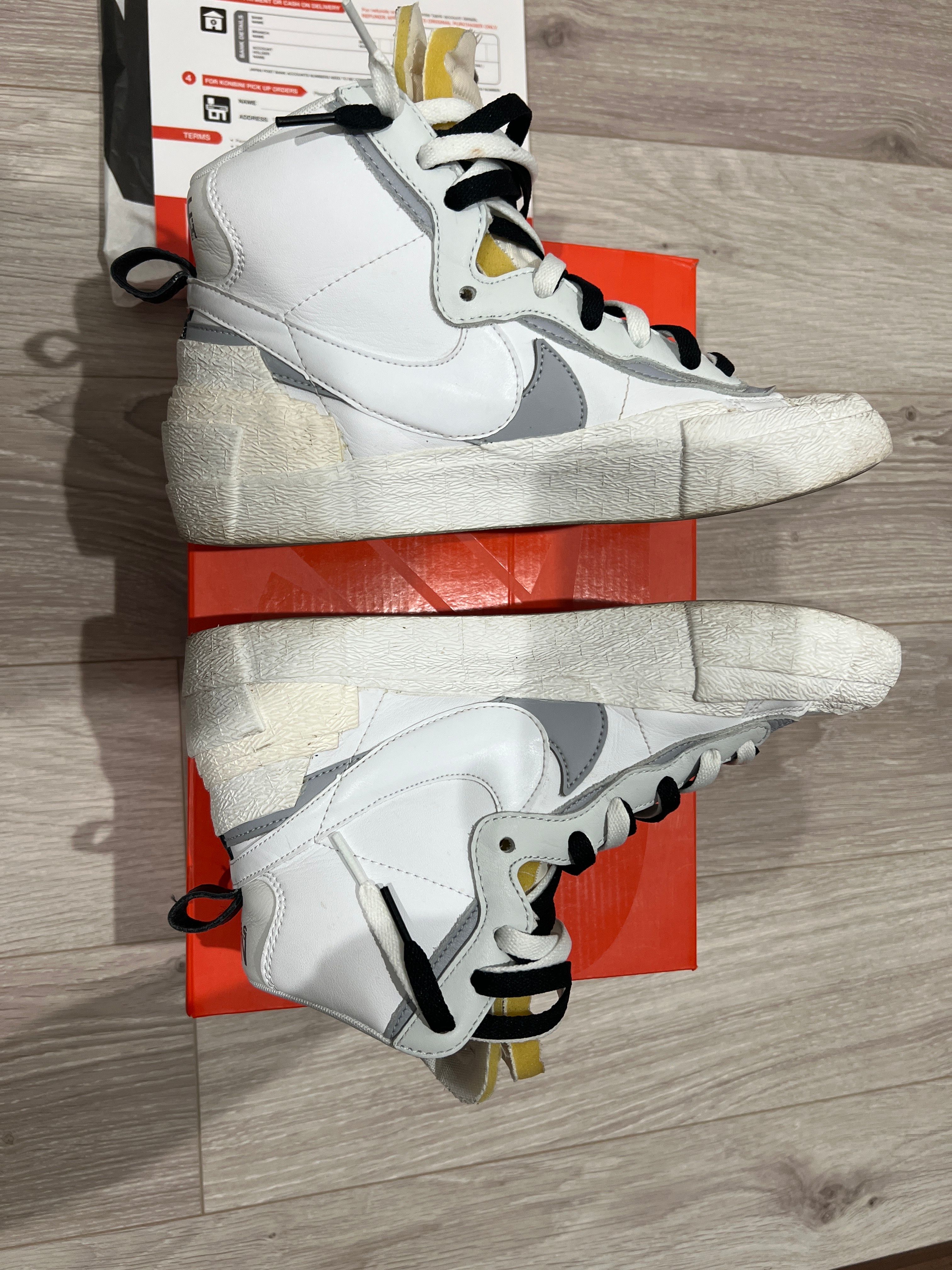 sacai × NIKE BLAZER MID "WHITE/WOLF GREY"