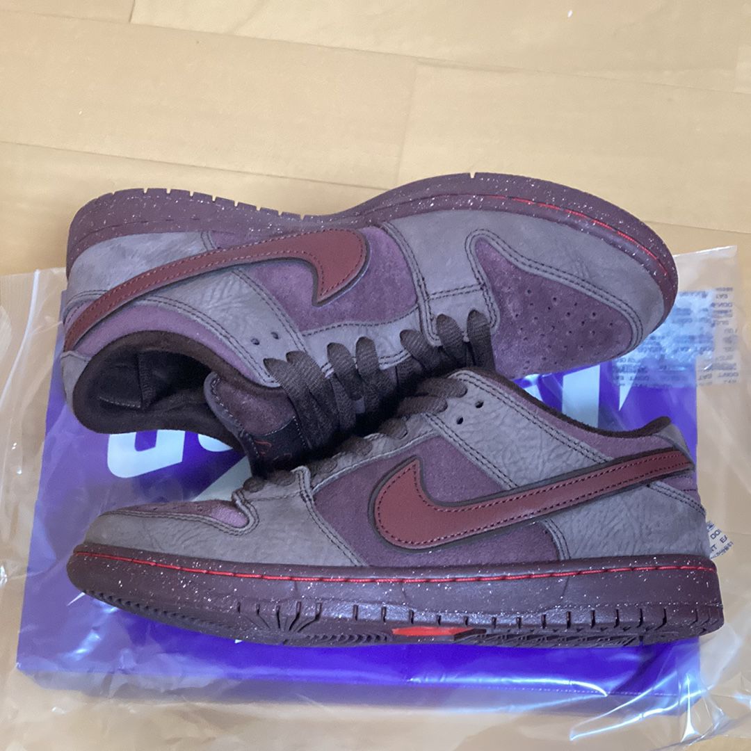 Nike SB Dunk Low PRM City of Love "Burgundy"