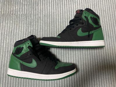 Nike Air Jordan 1 Retro High OG "Black/Pine Green" (2020)