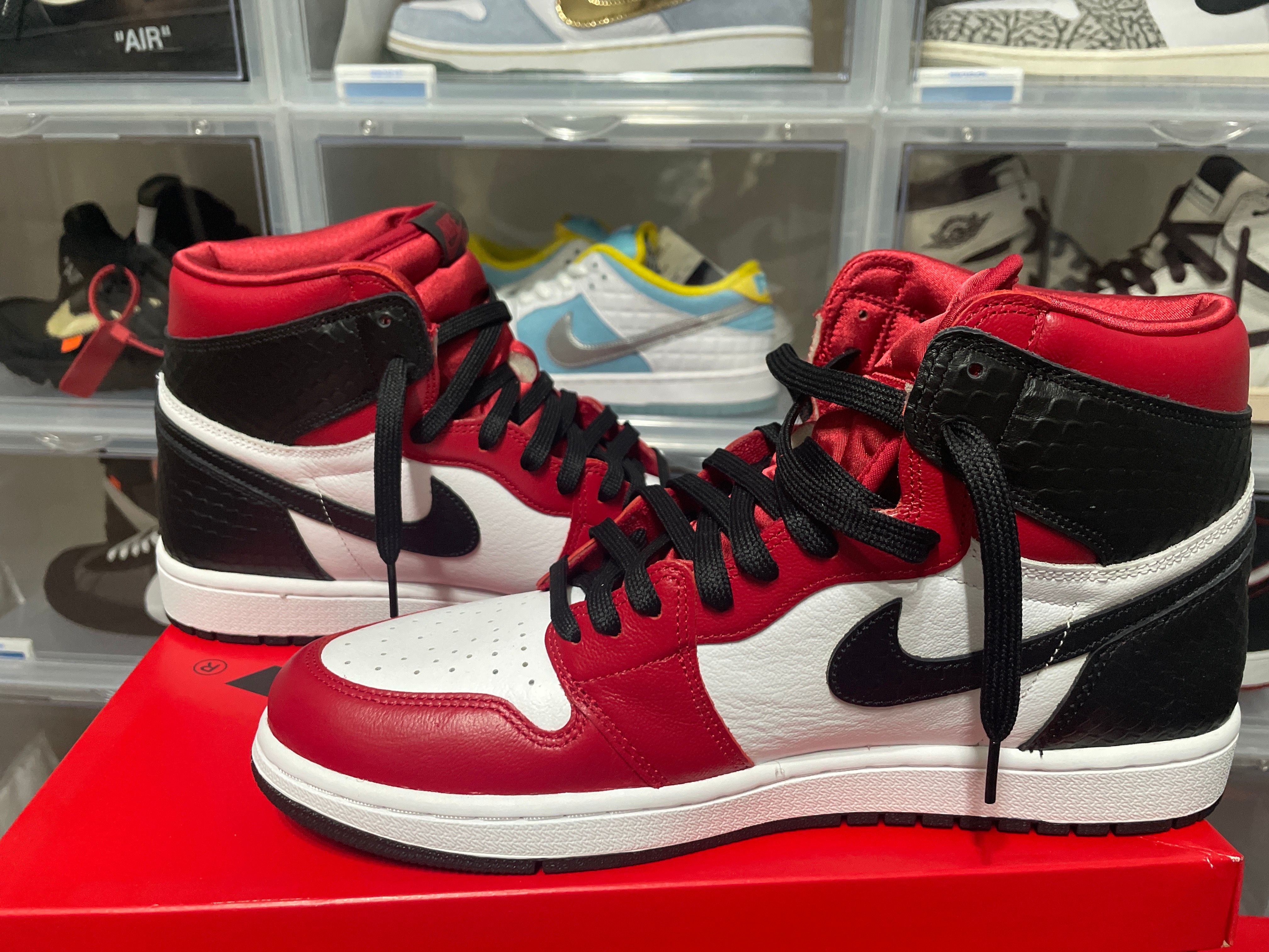 Nike Women's Air Jordan 1 High OG "Satin Red"