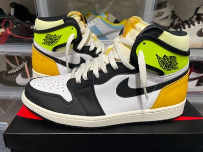 Nike Air Jordan 1 High OG "Volt Gold"