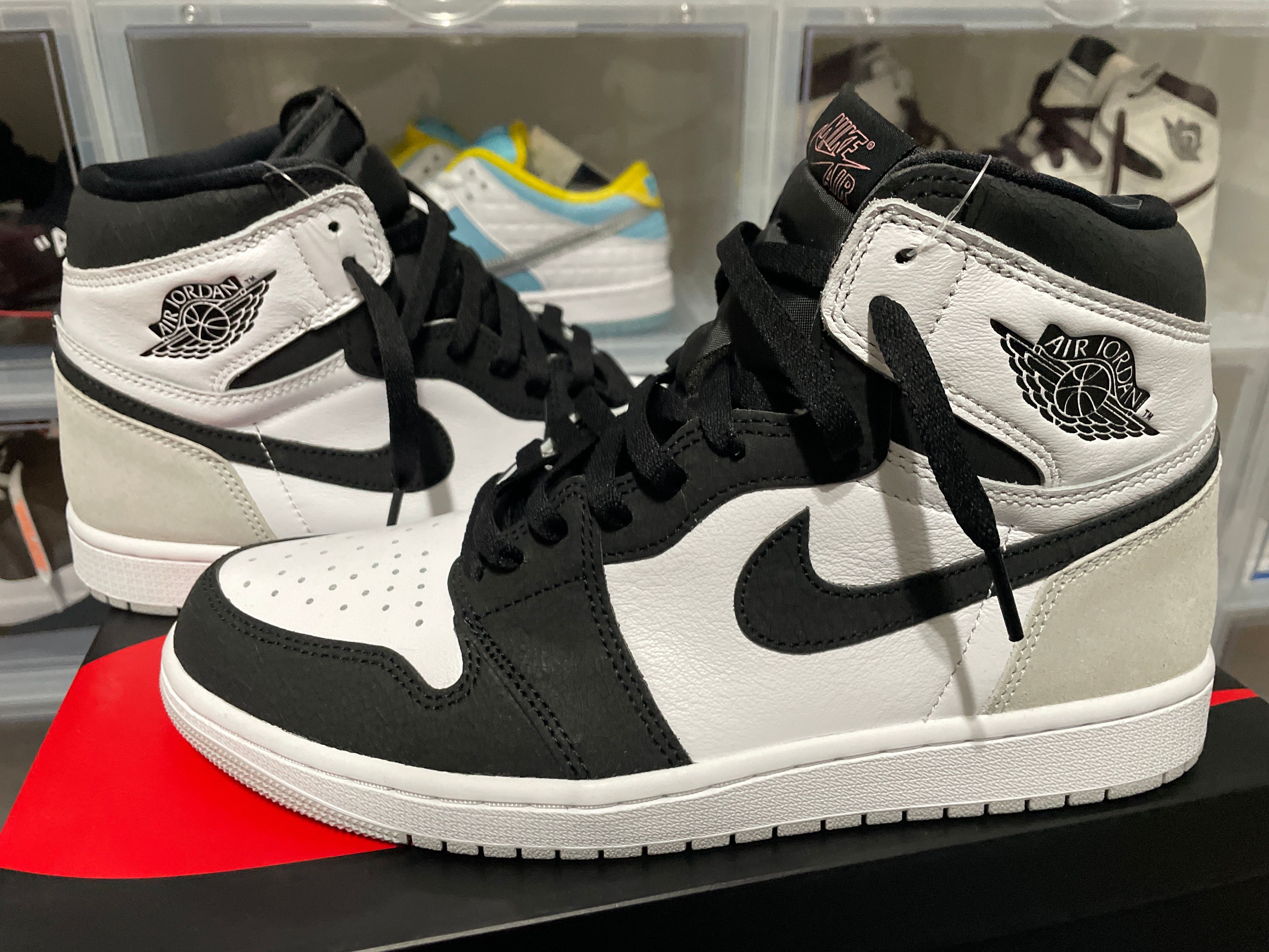 Nike Air Jordan 1 High OG "Bleached Coral"