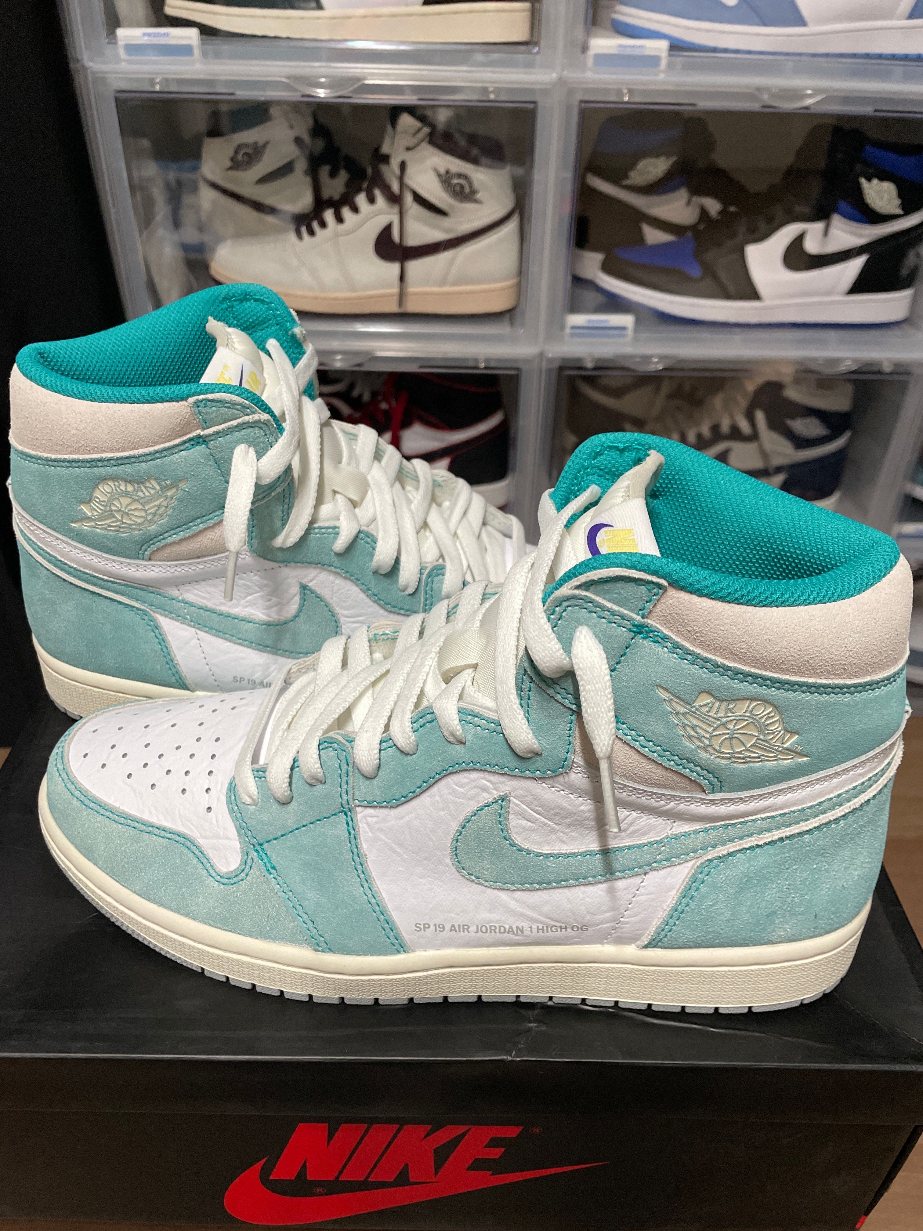 Nike Air Jordan 1 Retro High OG "Turbo Green"