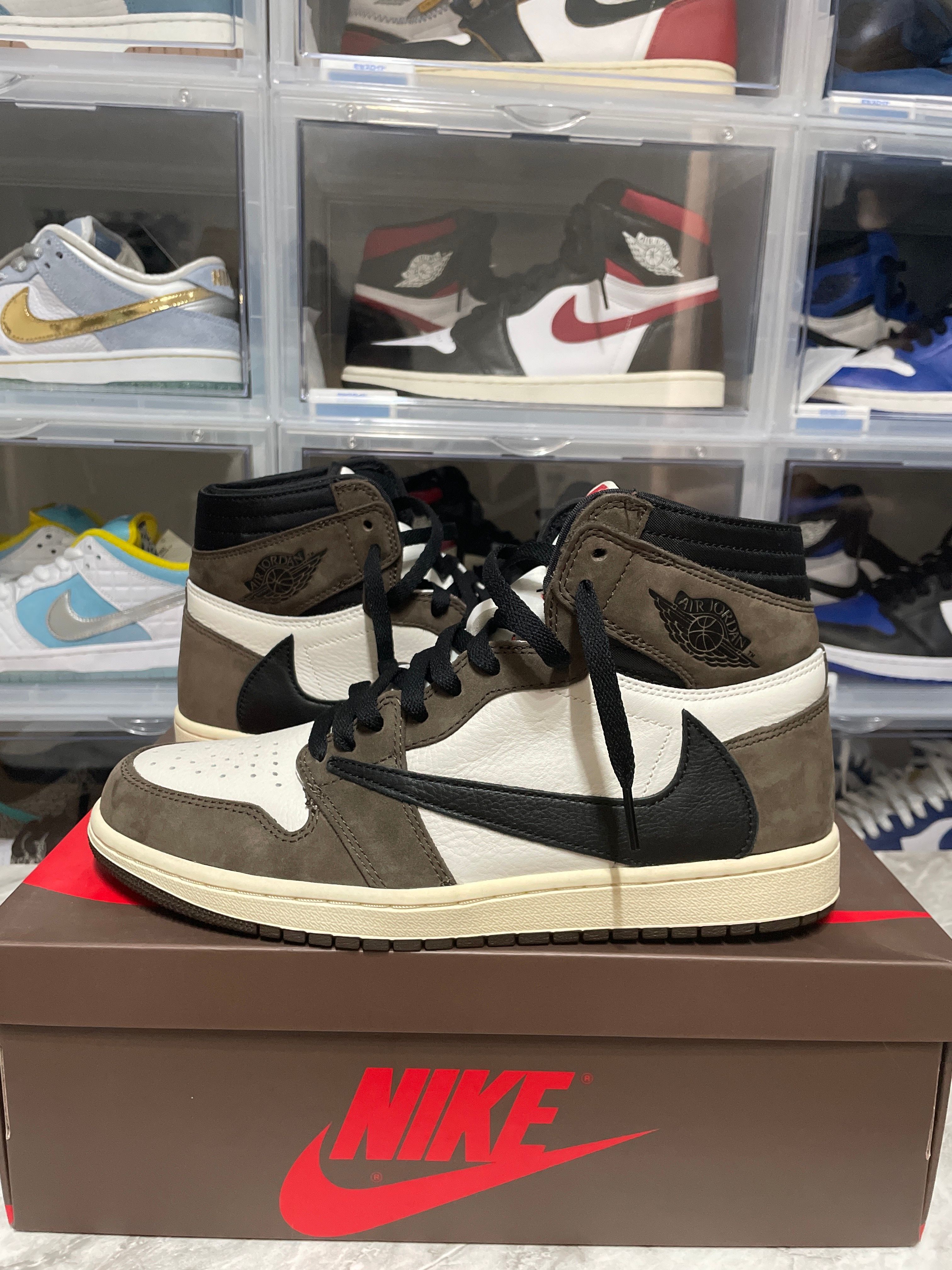 Travis Scott × Nike Air Jordan 1 Retro High OG TS SP "Sail/Dark Mocha"