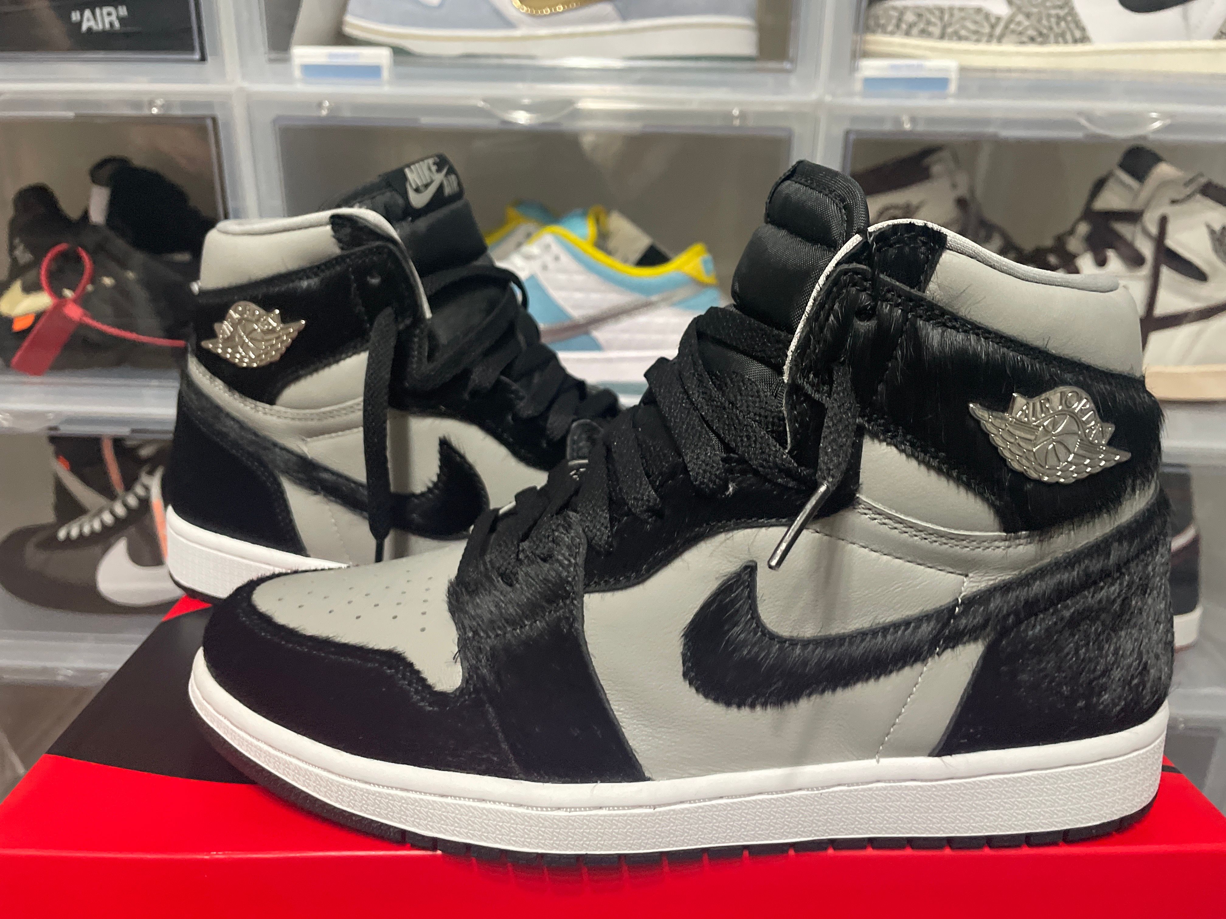 Nike Women's Air Jordan 1 Retro High OG "Medium Grey"
