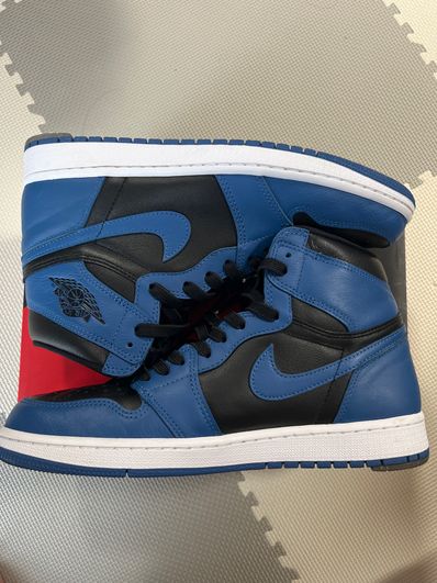 Nike Air Jordan 1 Retro High OG "Dark Marina Blue"