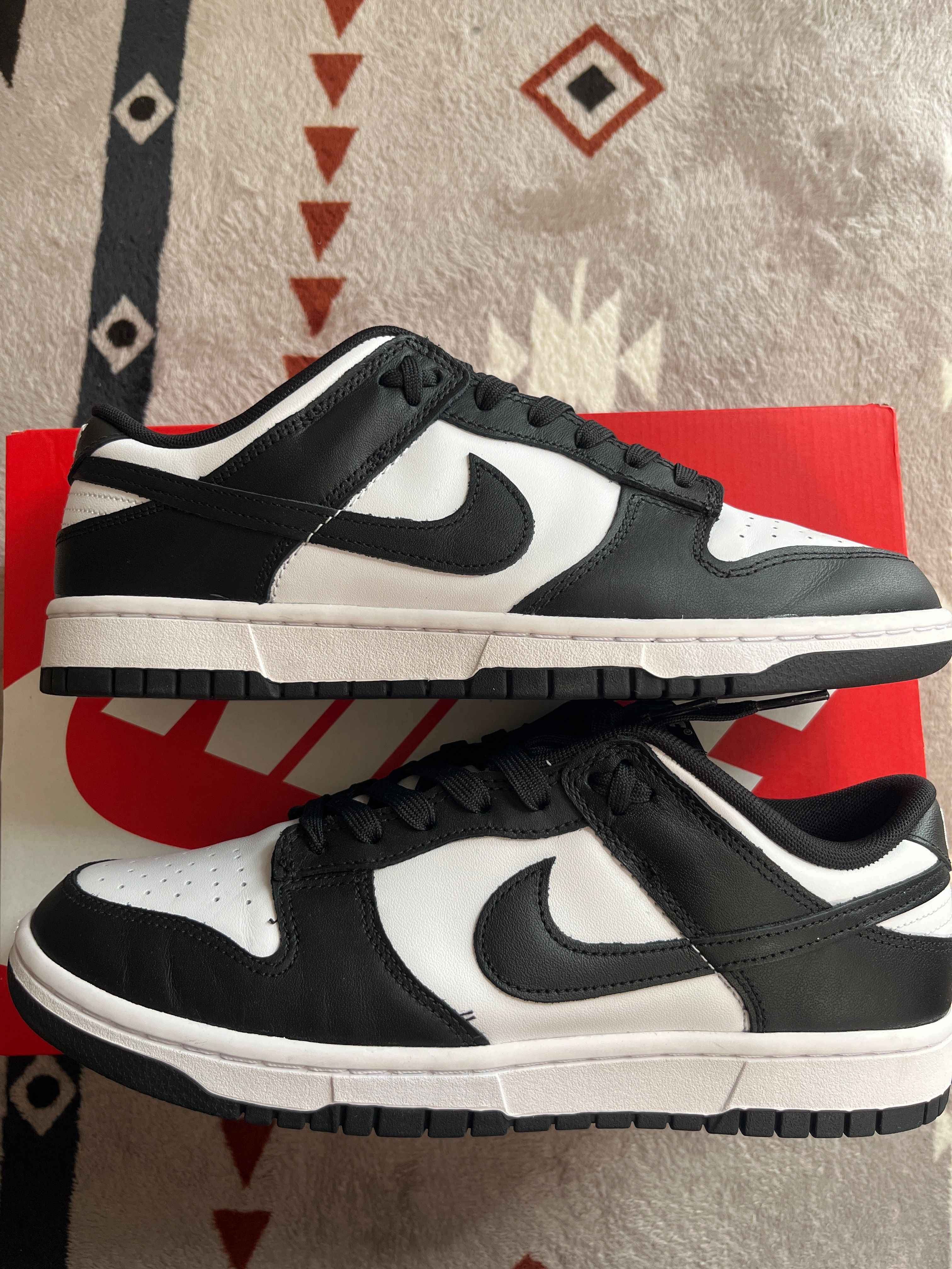 Nike Dunk Low Retro "Panda/White/Black"