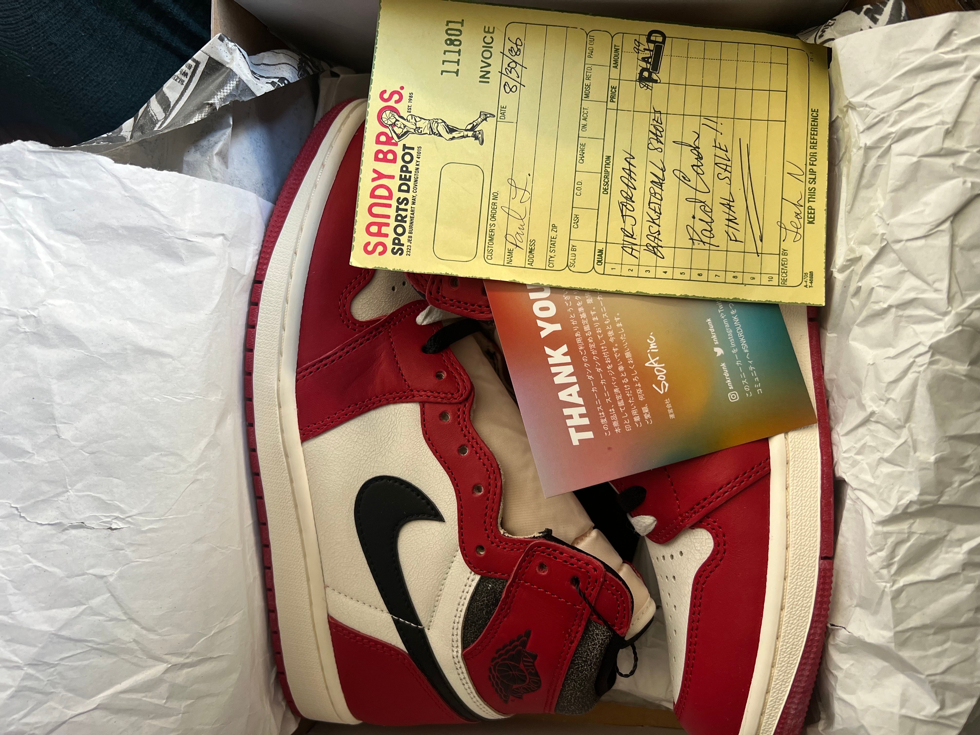 Nike Air Jordan 1 High OG "Lost & Found/Chicago"