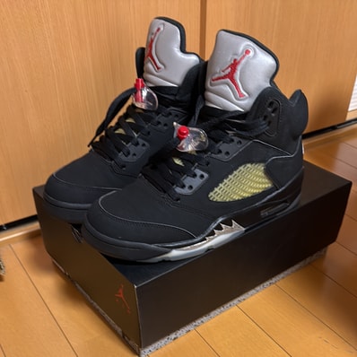 Nike Air Jordan 5 Retro OG "Black/Fire Red/Metallic Silver/White" (2016)