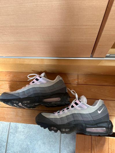 Nike Air Max 95 "Gunsmoke/Pink Foam"
