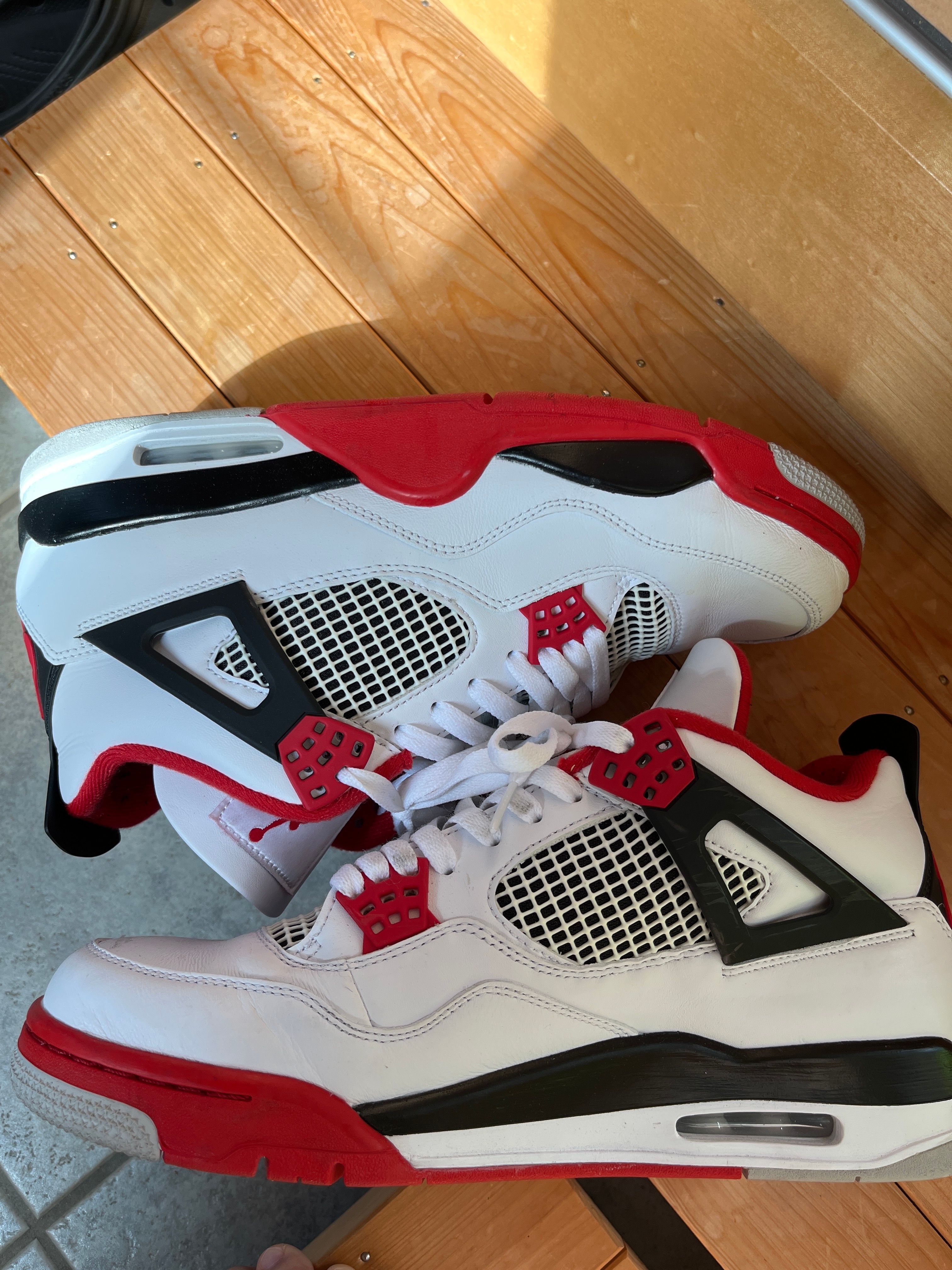 Nike Air Jordan 4 Retro OG "Fire Red" (2020)