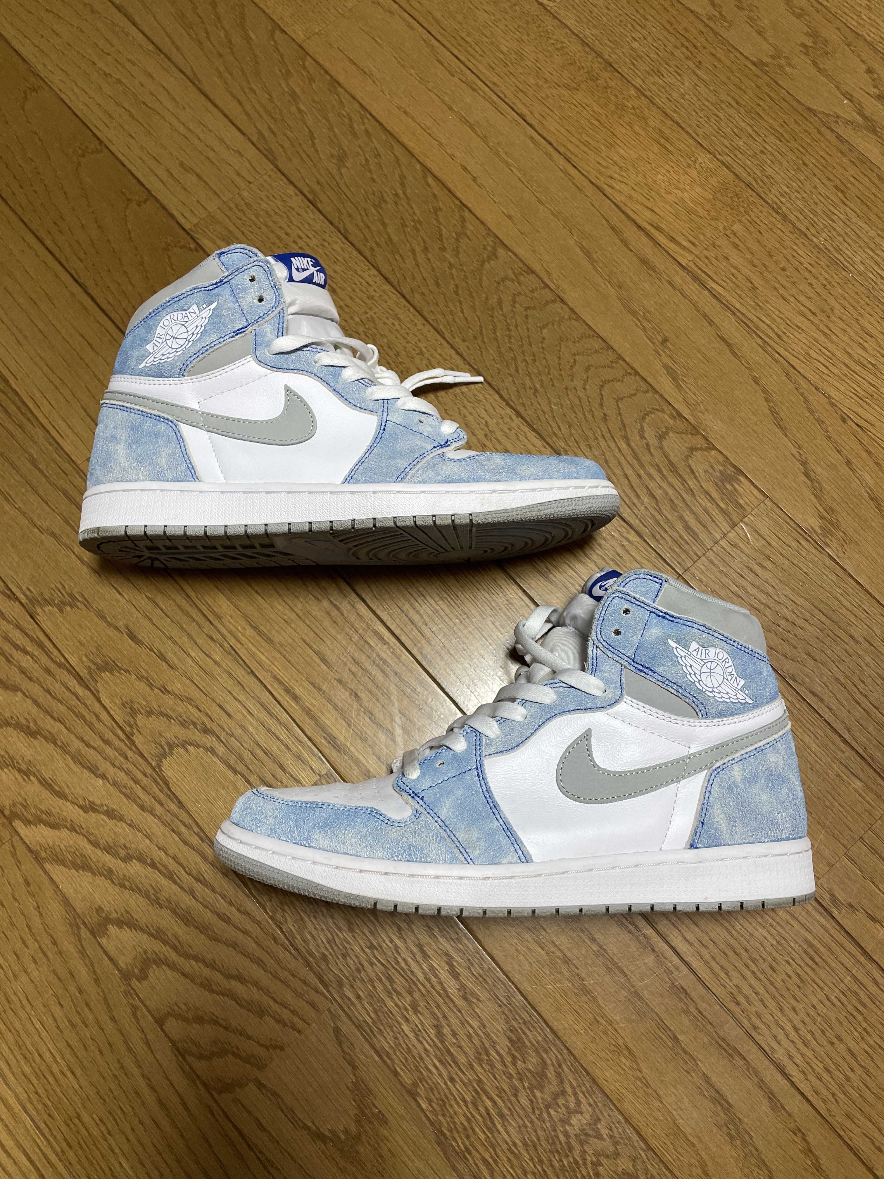 Nike Air Jordan 1 High OG "Hyper Royal"