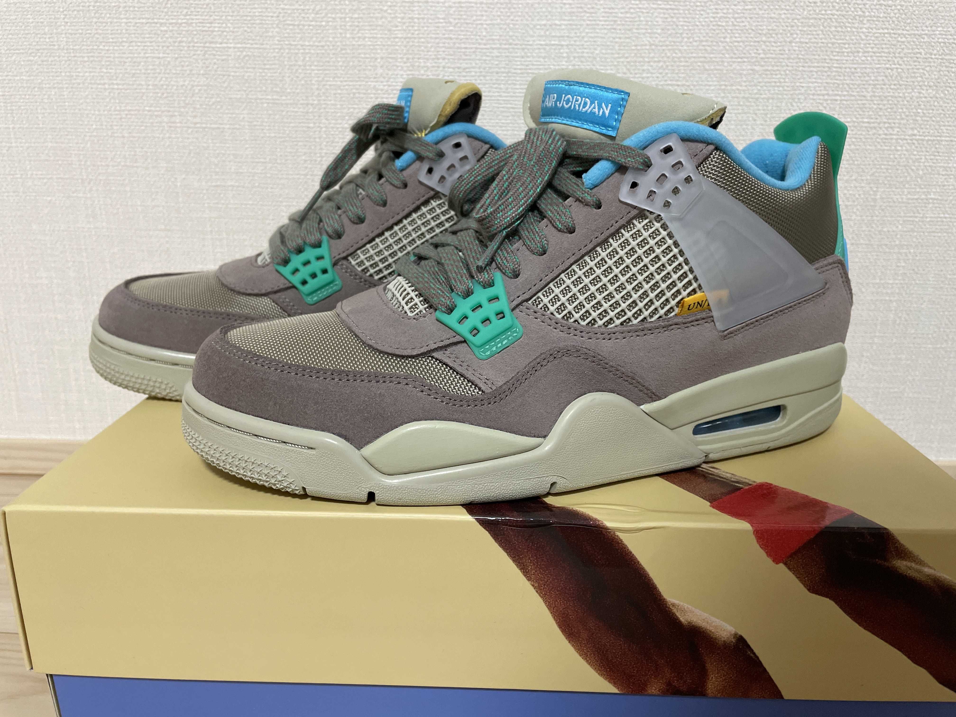 UNION × NIKE AIR JORDAN 4 SP "TAUPE HAZE"