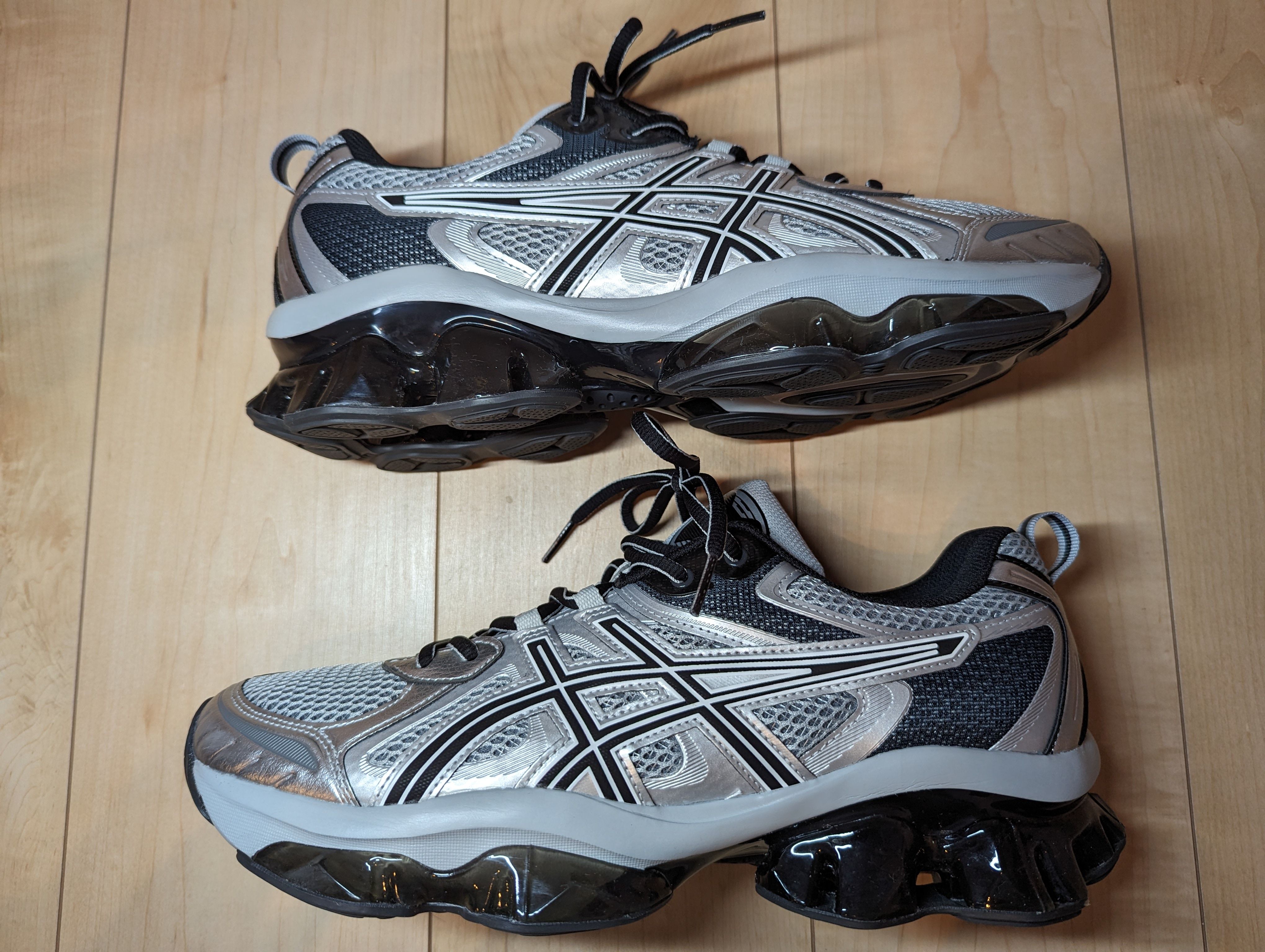 Asics Gel-Quantum Kinetic "Mid Grey/Pure Silver"