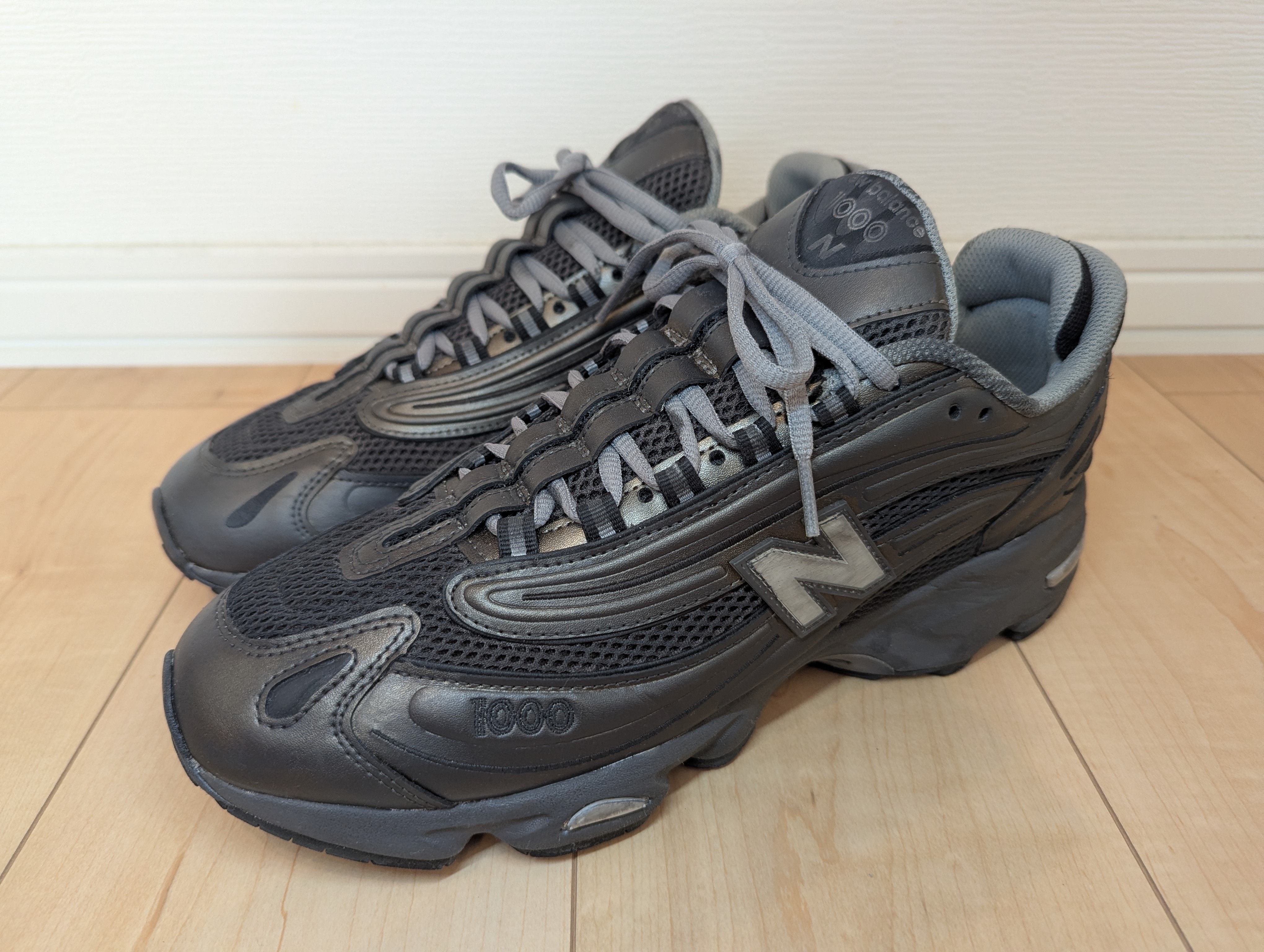 ニューバランス 1000 "ブラックメタリック"