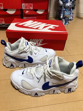 NIKE AIR BARRAGE LOW