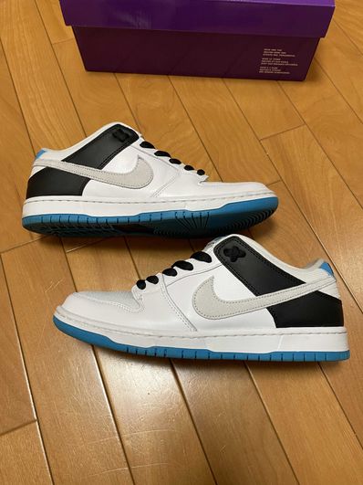 Nike SB Dunk Low "Laser Blue"