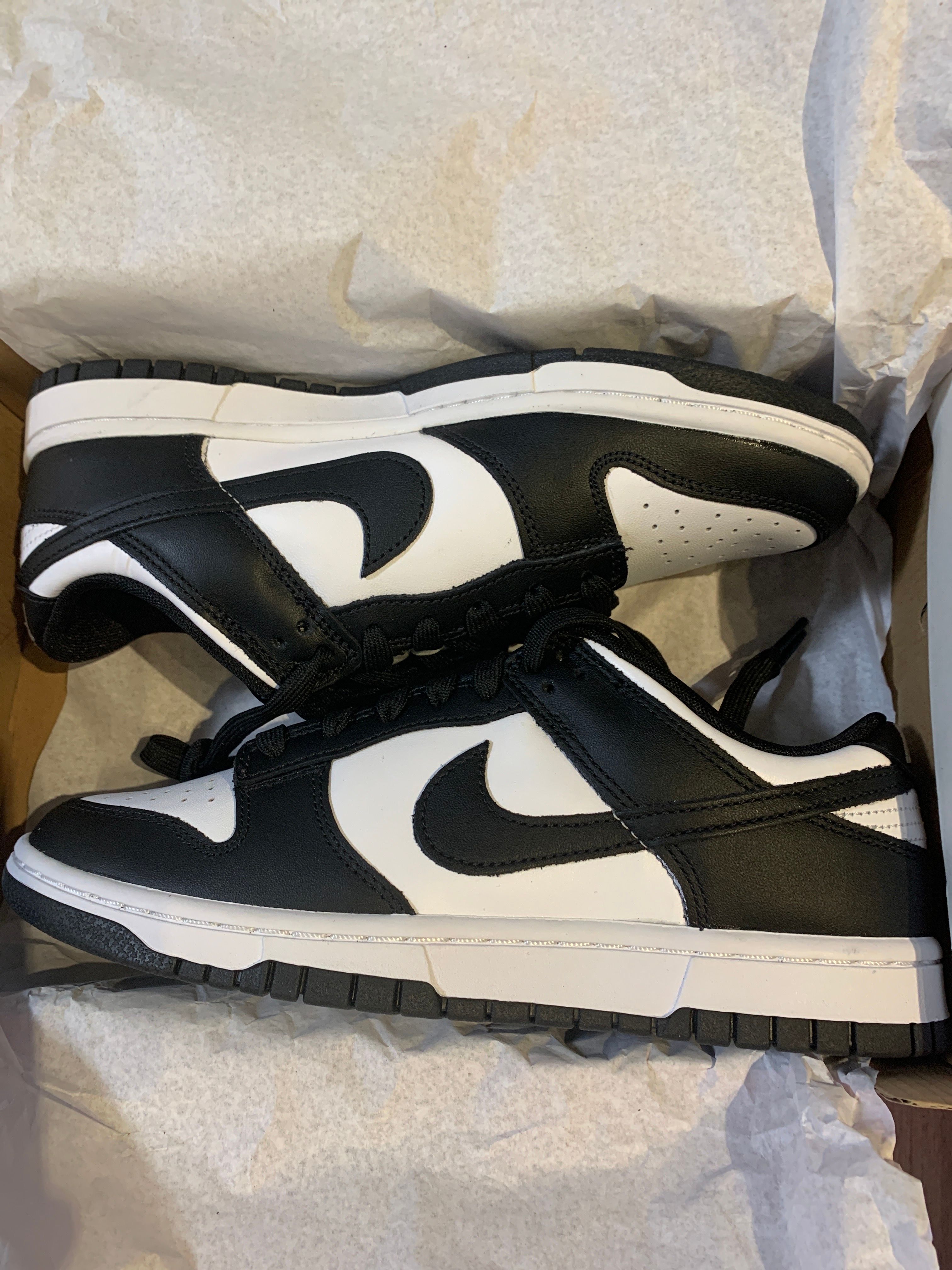 Nike Dunk Low Retro "Panda/White/Black"