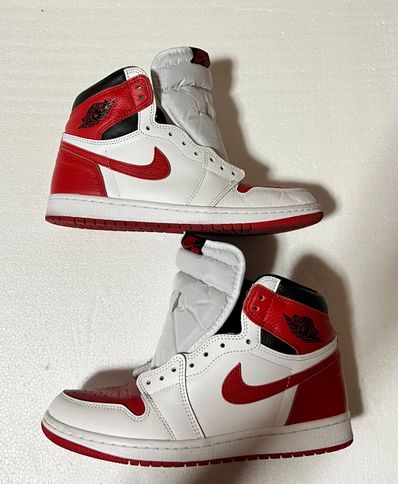 Nike Air Jordan 1 High OG "Heritage"