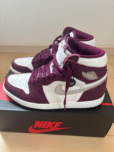 Nike Air Jordan 1 High OG "Bordeaux"