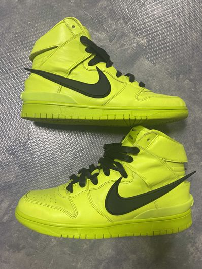 AMBUSH × NIKE DUNK HIGH "FLASH LIME"