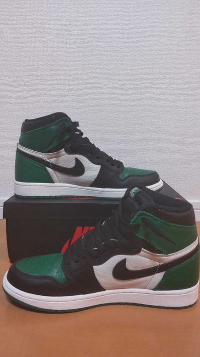 Nike Air Jordan 1 Retro High OG "Pine Green"(2018)