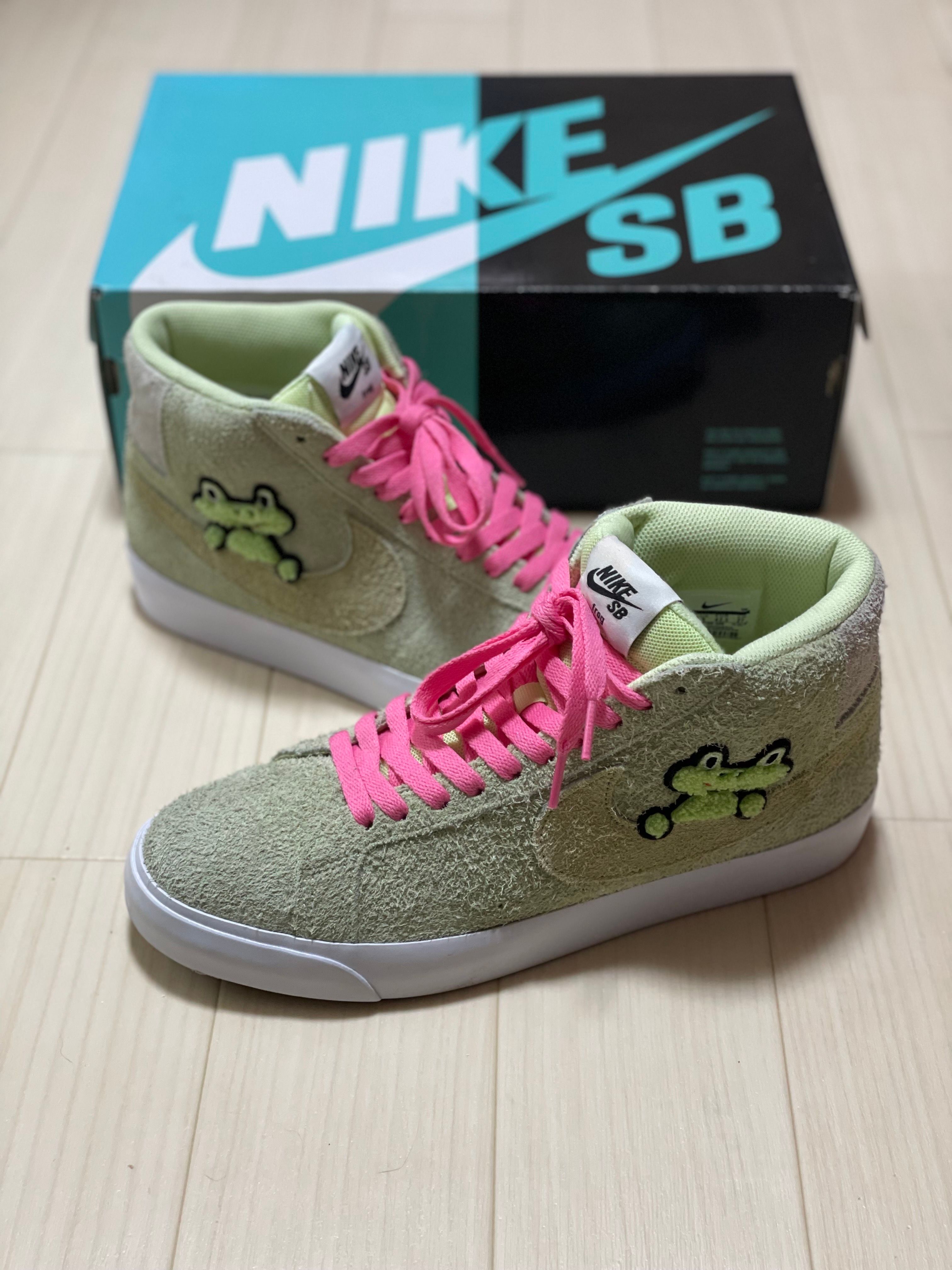 Flog Skateboards × Nike QS SB Zoom Blazer Mid