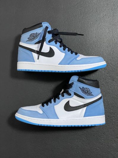 Nike Air Jordan 1 High OG "University Blue"