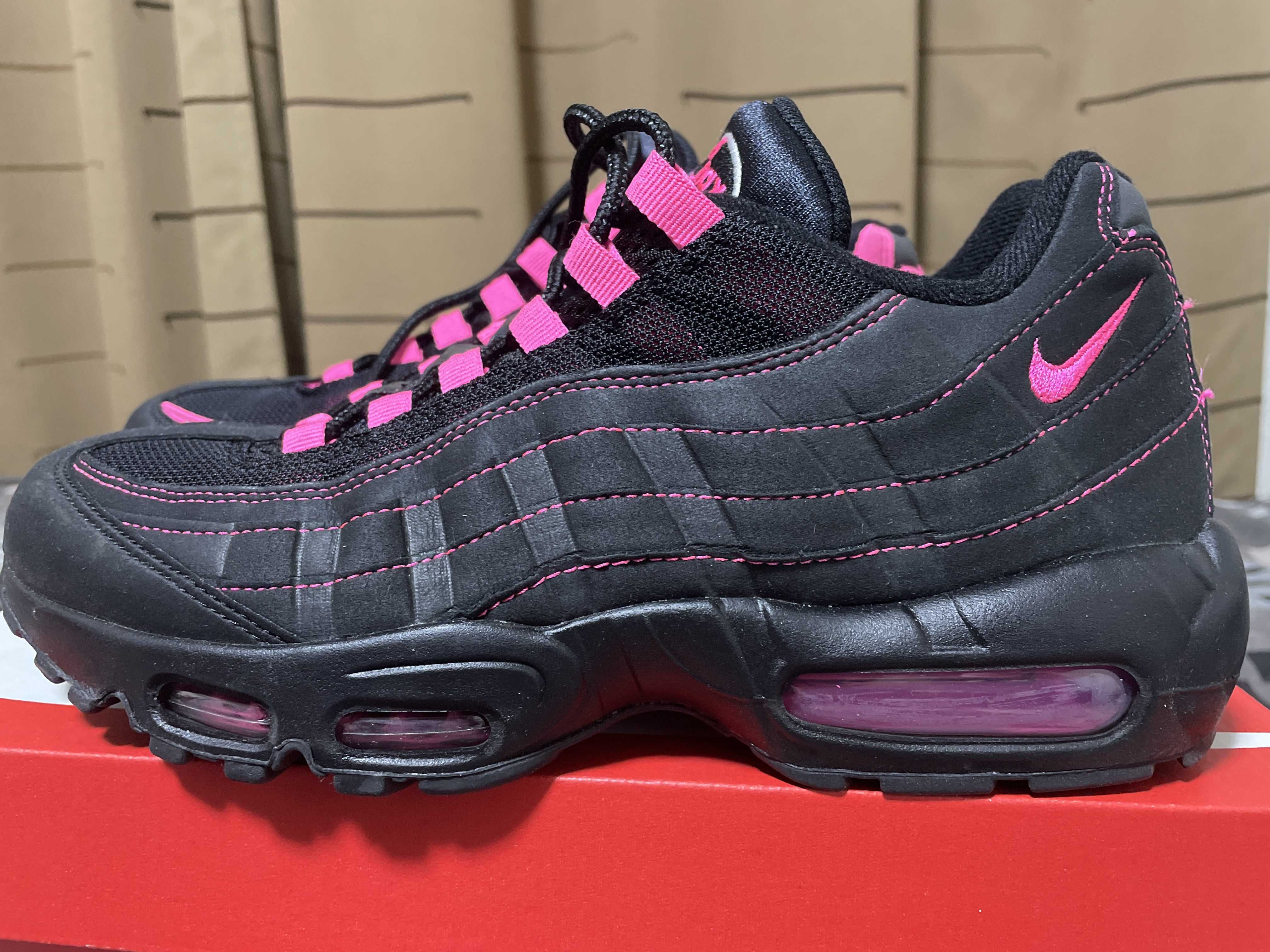 Nike Air Max 95 "Black/Pink"