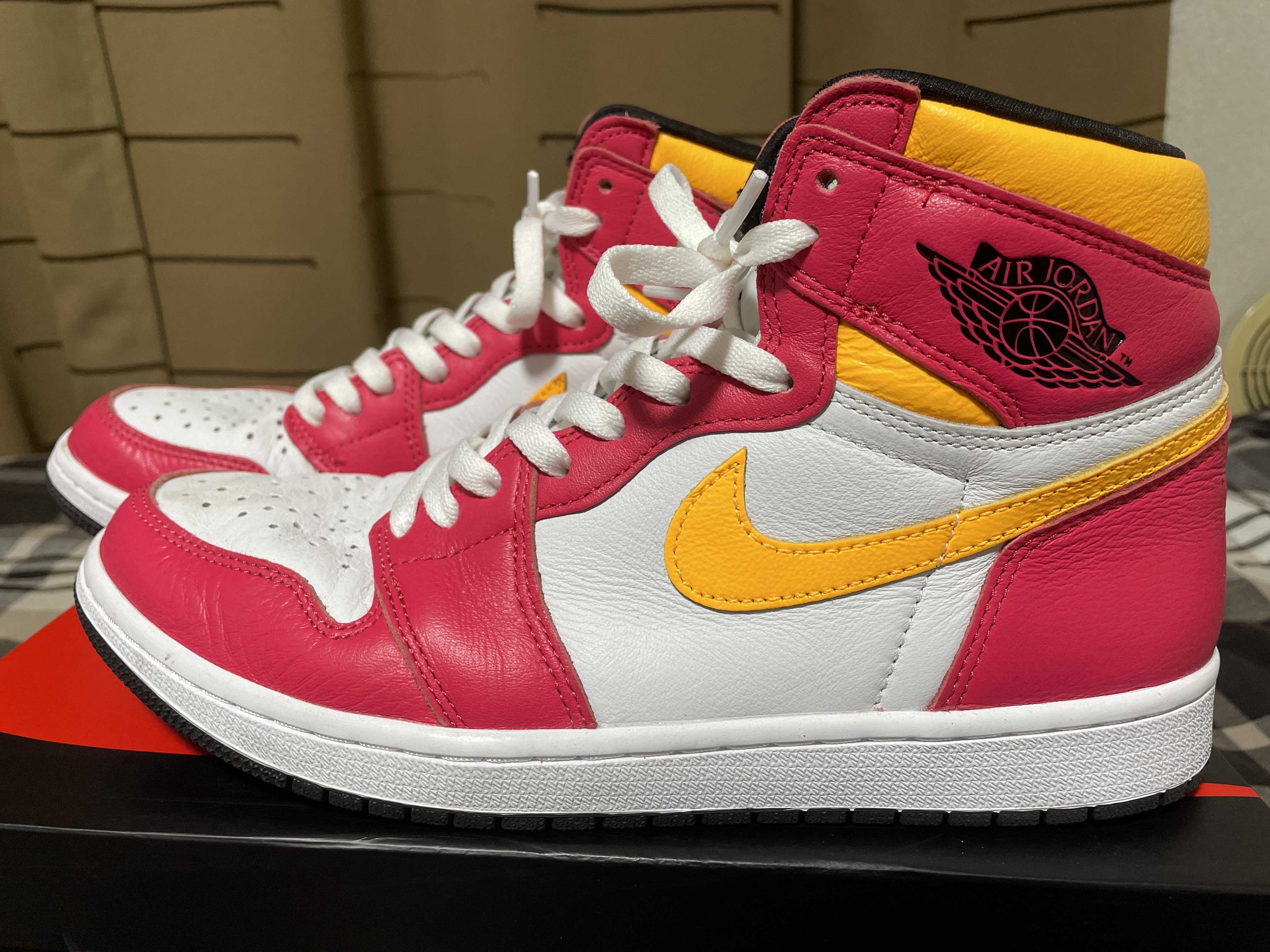 Nike Air Jordan 1 High OG "Light Fusion Red"