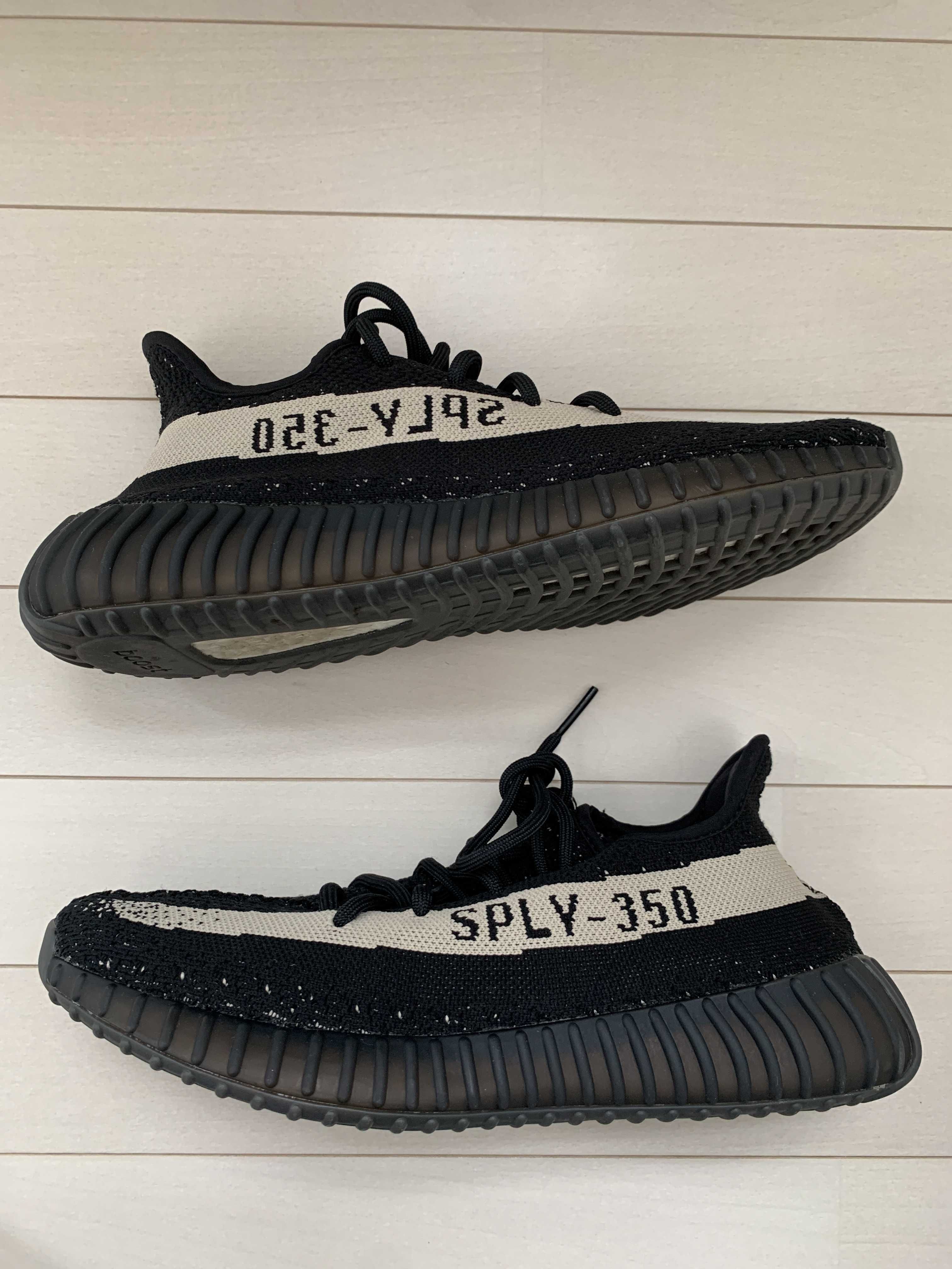 adidas YEEZY Boost 350 V2 "Oreo"